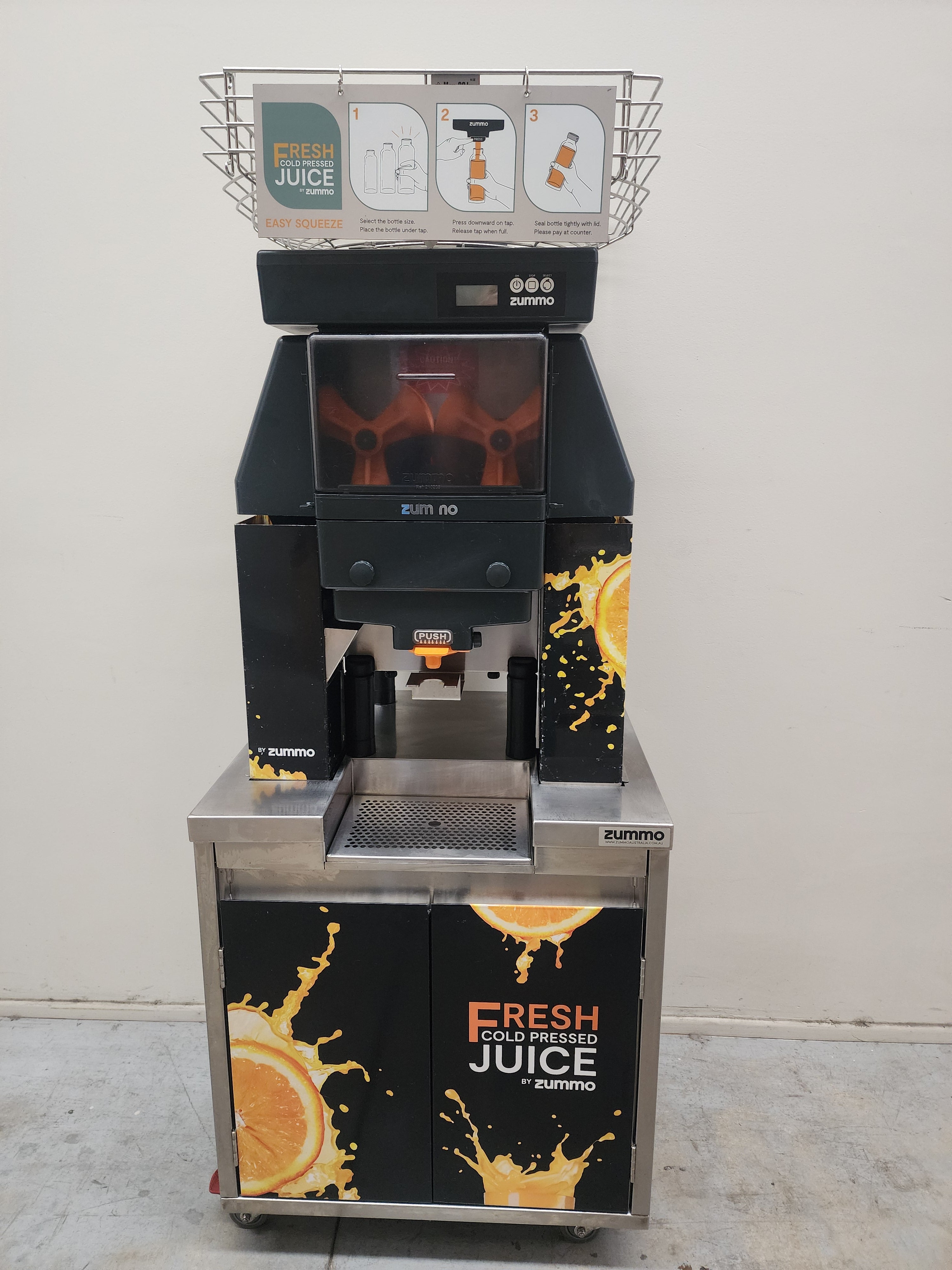 Zummo Z40 Nature Adapt Self Service Automatic Citrus Juicing Machine + 2 Door Peel Waste Cabinet